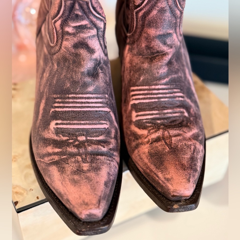 Dan Post Pink Distressed Leather Cowboy Boots Size 6.5 Western Snip Toe - Picture 8 of 12
